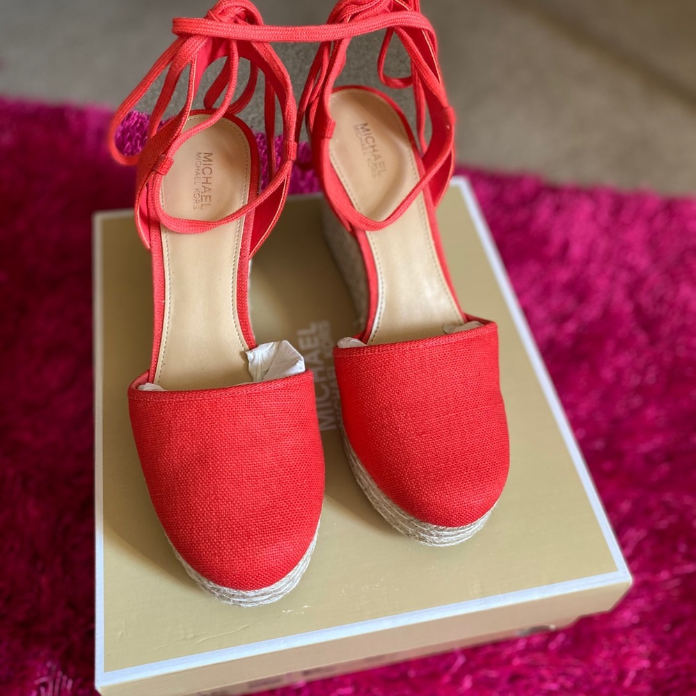 Sandals - Picture 3 of 7